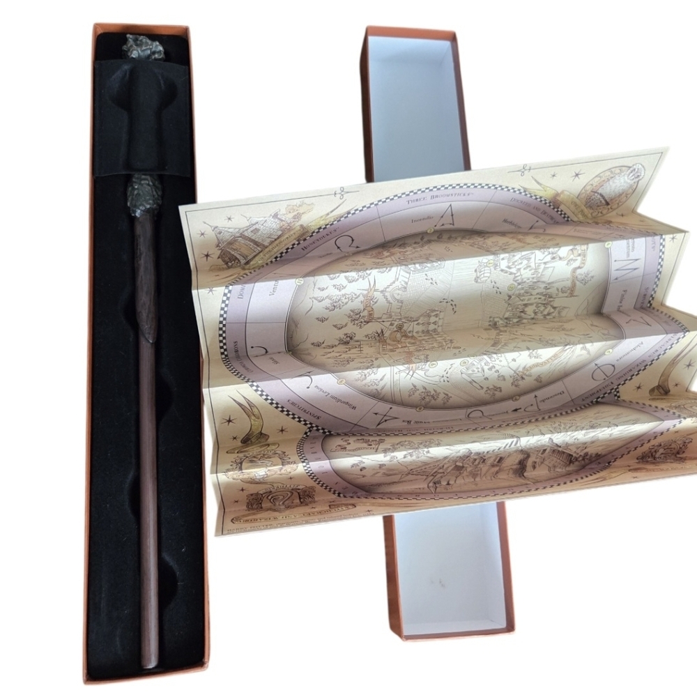 Harry Potter Wizarding World Wand Ollivanders Box Map Warner Bros Authentic Full